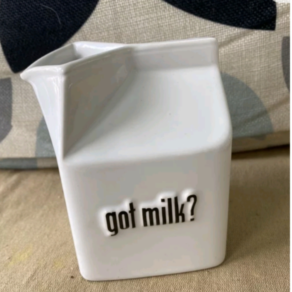 Vintage 1999 "got milk" ceramic cup